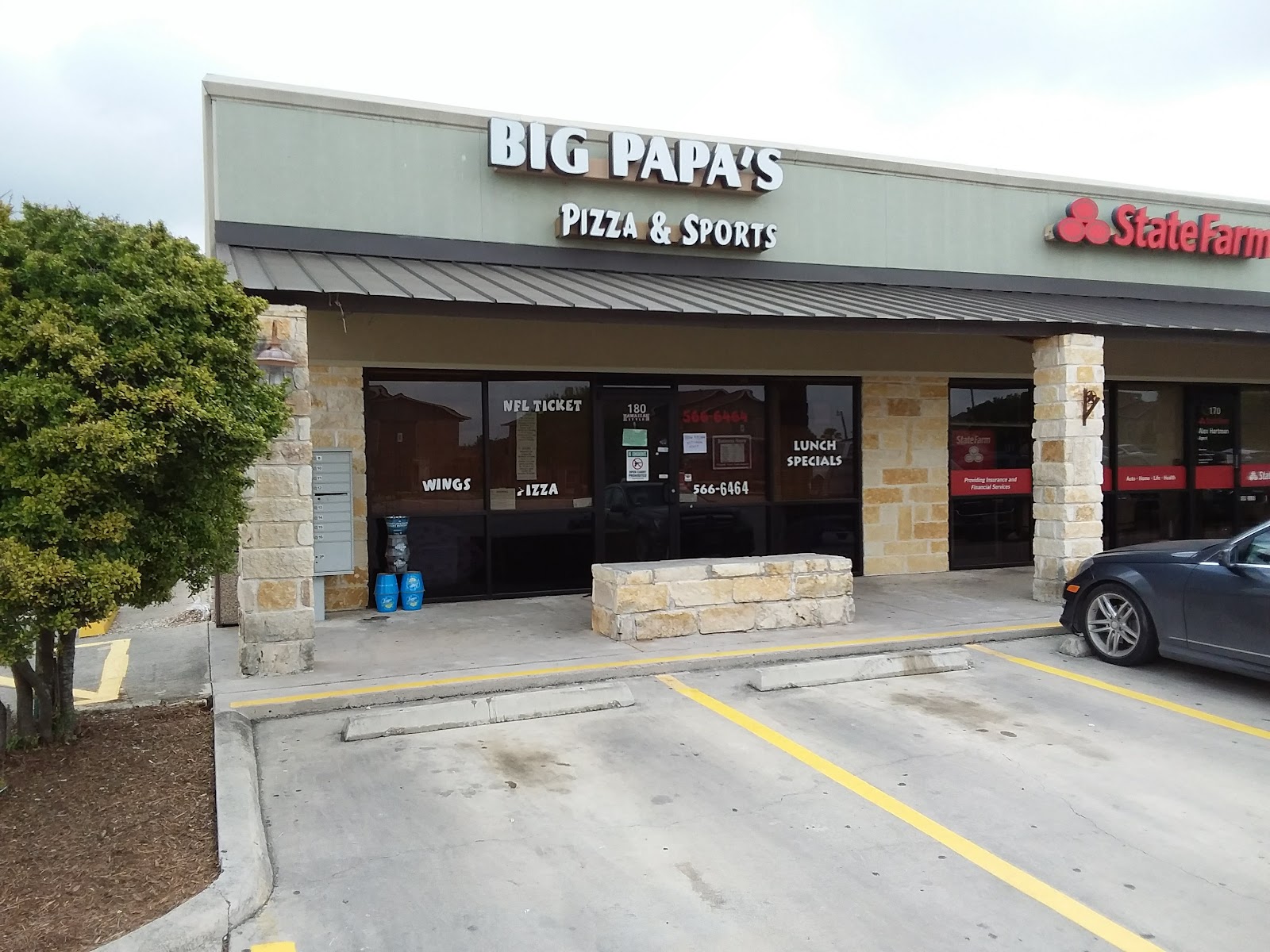 Big Papa's Pizza & Sports photo 1